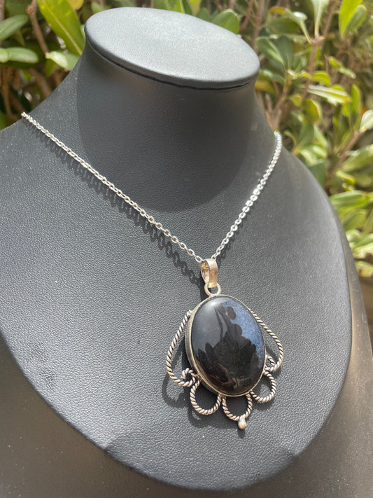 Black Onyx Ornamental Silver Necklace